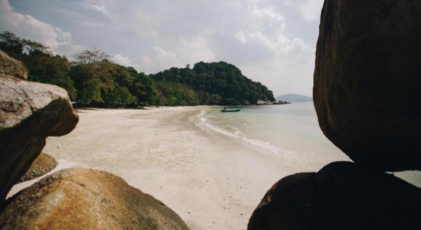 Rockbund Fishing Chalet Kampong Batu Gajah Bagian luar foto