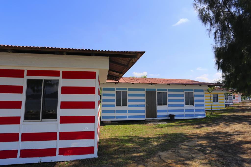 Rockbund Fishing Chalet Kampong Batu Gajah Ruang foto