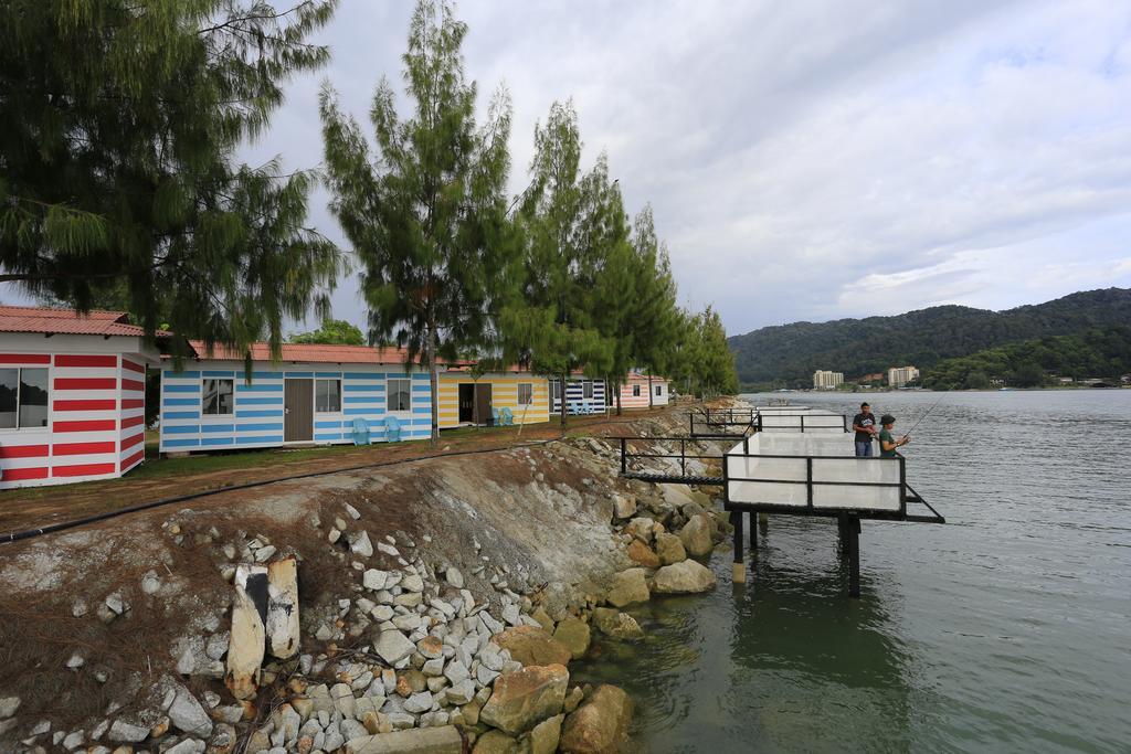 Rockbund Fishing Chalet Kampong Batu Gajah Bagian luar foto