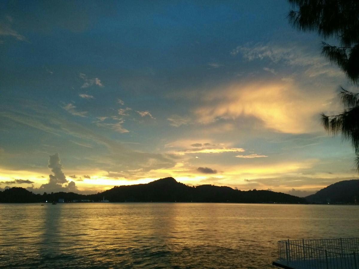 Rockbund Fishing Chalet Kampong Batu Gajah Bagian luar foto